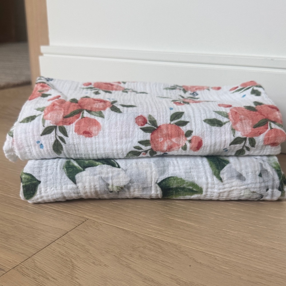 Floral Muslin Swaddle Blankets